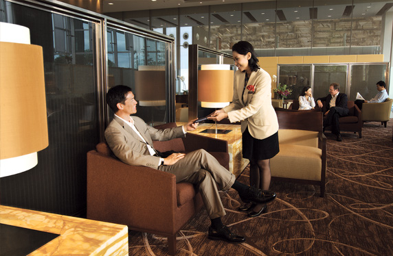 Singapore Airlines First Class Lounge Changi